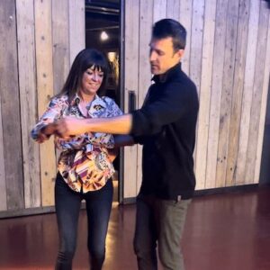 Peggy & Steven dansen Salsa